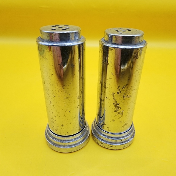 Other - Vintage MCM Art Deco Salt & Pepper Shakers 2" Aluminum Cylindrical